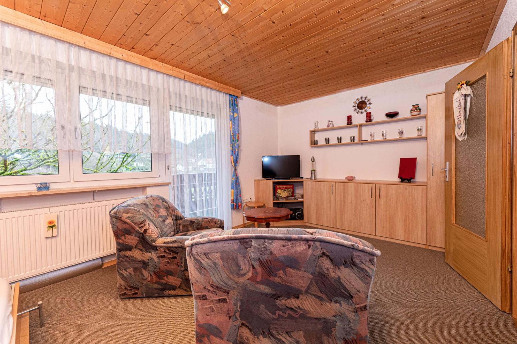 Haus Am Wald Apartment *